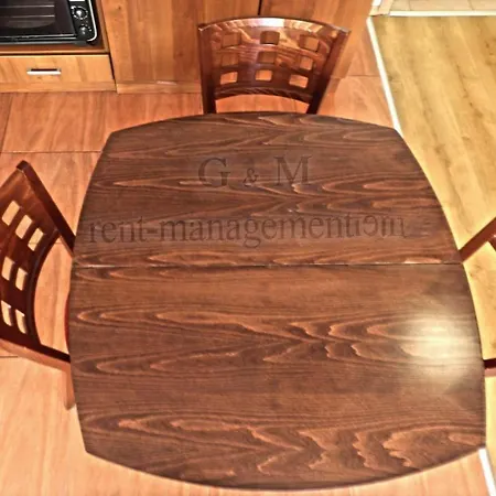 Pirin Place Apartmán *